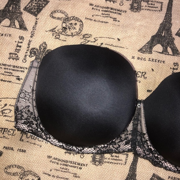 Torrid Black Padded Lace Strapless Push Up Bra - Picture 3 of 9